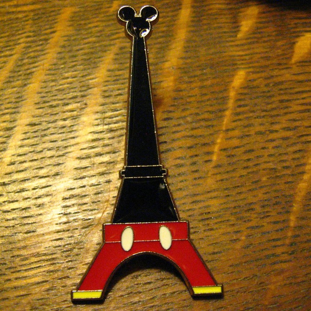 Disneyland Paris France Eiffel Tower Trading Pin